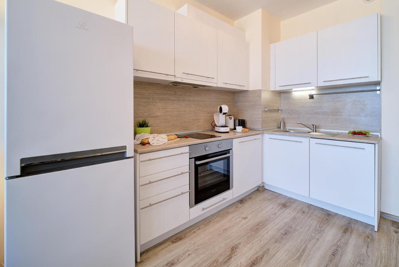 Summertime In Varna South Bay Beach Residence Εξωτερικό φωτογραφία